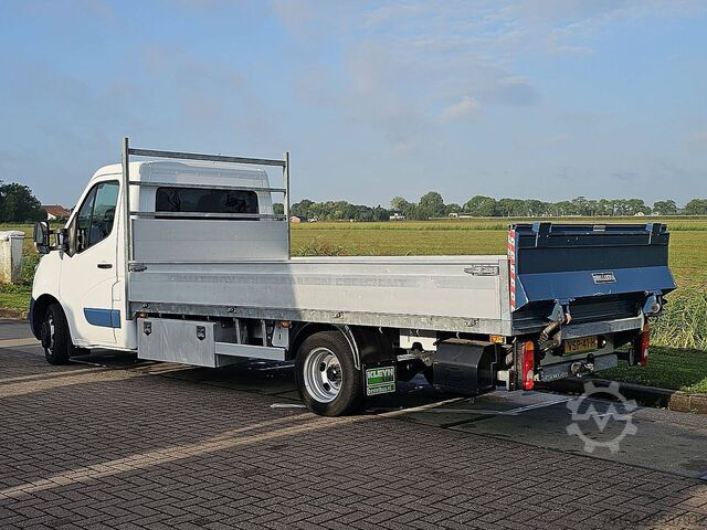 Loading platform RENAULT MASTER T35 laadklep EURO6