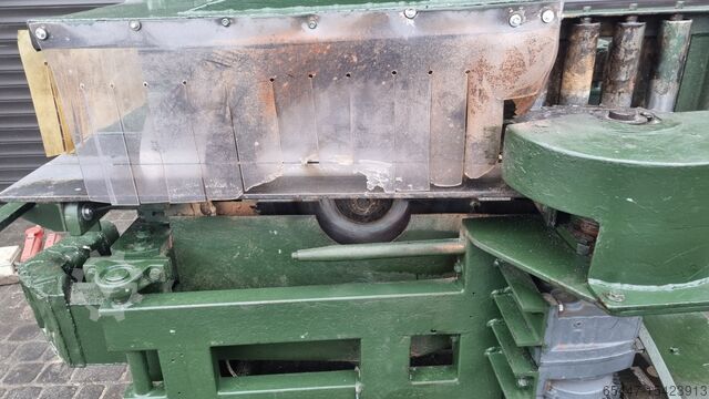 Edging machine BMR savværksmaskin bmr savværksmaskine rundsav