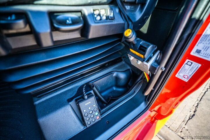 Standard tractor MAN TGX 18.470 XLX BLS