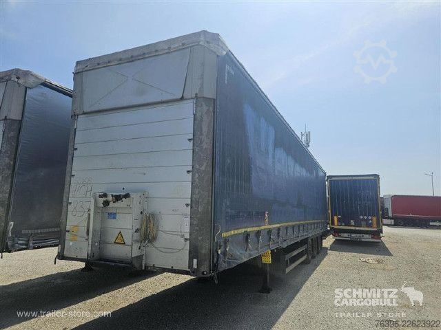 Open semitrailer with tarp Schmitz Cargobull Semitrailer Curtainsider Mega