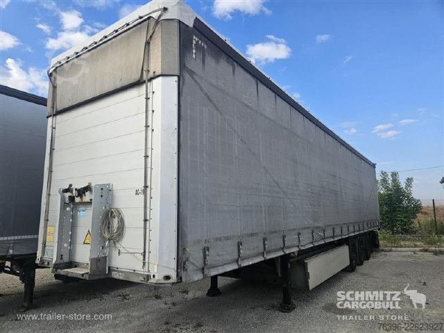 Auflieger mit Pritsche & Plane Schmitz Cargobull Semitrailer Curtainsider Standard