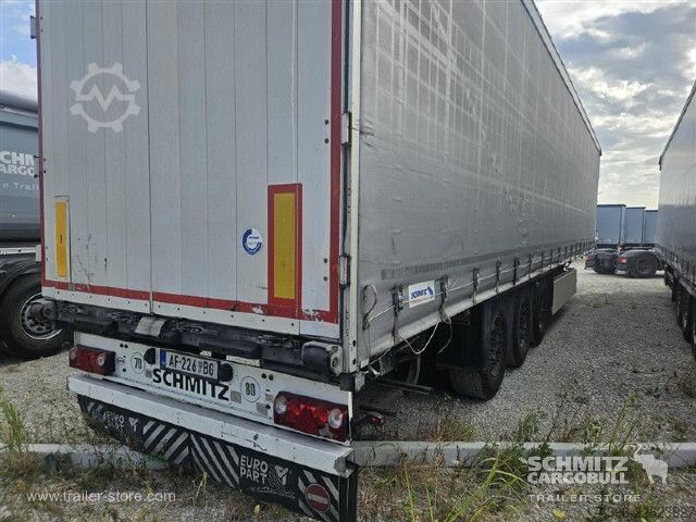 Auflieger mit Pritsche & Plane Schmitz Cargobull Semitrailer Curtainsider Standard