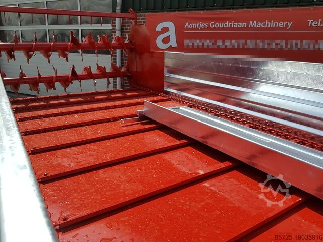 Manure spreader  Mini meststrooier 5T