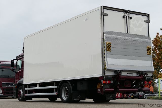Refrigerated truck MERCEDES-BENZ Antos 1833 Kühlkoffer Vollluft Kamera LBW Euro 6