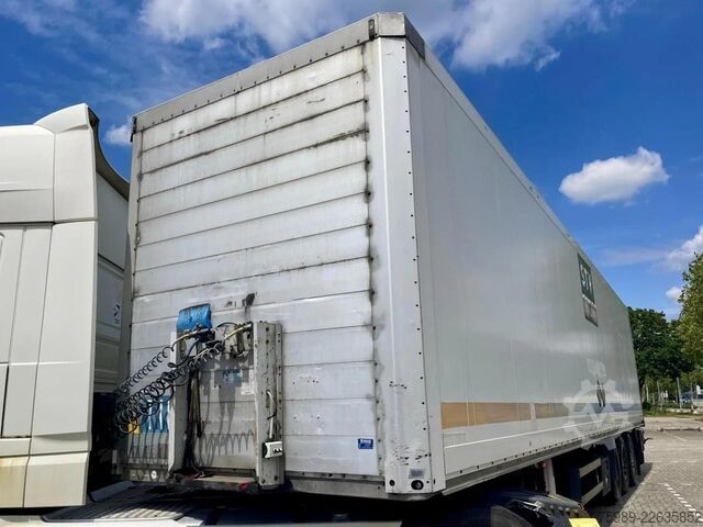 Box body Schmitz Cargobull SAF AXLES, LIFT AXEL, DISC BRAKES, AIR SUSPENSION