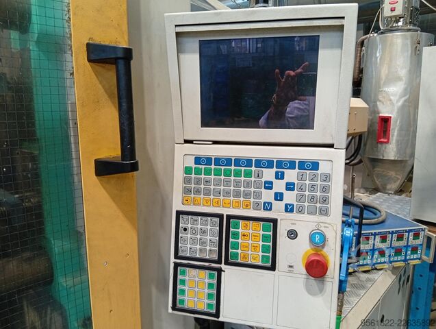 Injection molding machine Arburg ALLROUNDER 520 C 2000-675