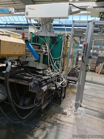 Injection molding machine Arburg ALLROUNDER 520 C 2000-675