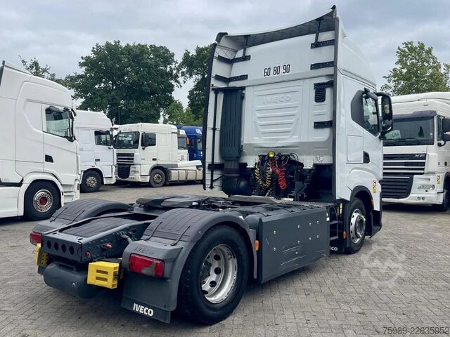 Standard tractor Iveco S-WAY 460 CNG, RETARDER, ACC