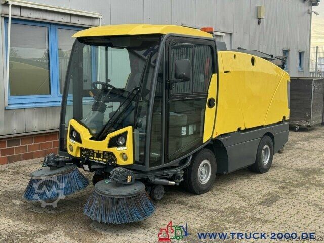Kehrmaschine Johnston Johnston Bucher Sweeper CX 201 Kehren + Sprühen Klima