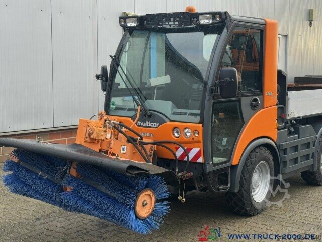 Road sweeper Multicar Tremo X56 Winterdienst Streuer + Besen NUR8568KM