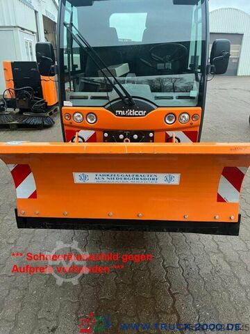 Kehrmaschine Multicar Tremo X56 Winterdienst Streuer + Besen NUR 14TKM