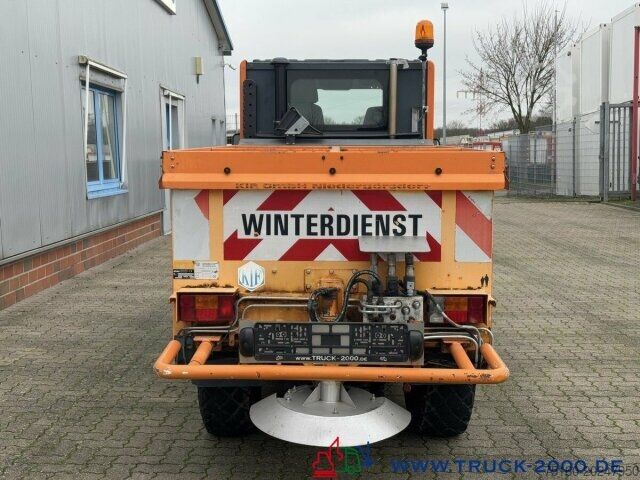 Kehrmaschine Multicar Tremo X56 Winterdienst Streuer + Besen NUR7536KM