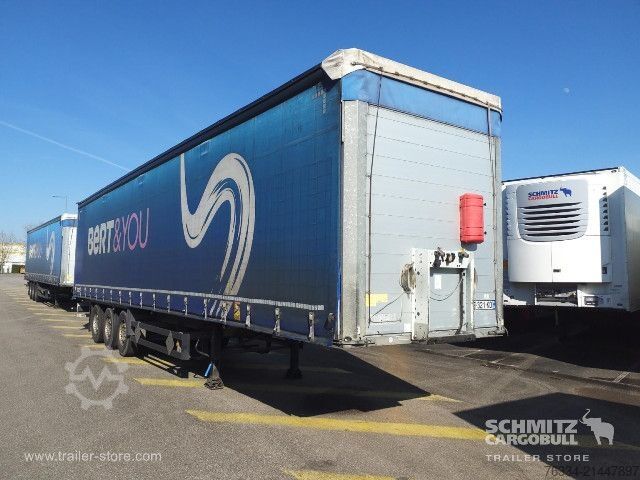 Open semitrailer with tarp Schmitz Cargobull Semitrailer Curtainsider Standard