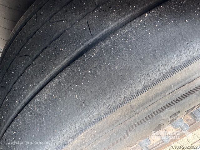 Kühlauflieger Schmitz Cargobull Tiefkühler Standard