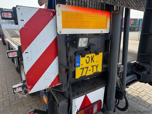 Semi low loader Nooteboom OSD-48-03L, Hef-, Liftdek, Double Ramps, Steeri...
