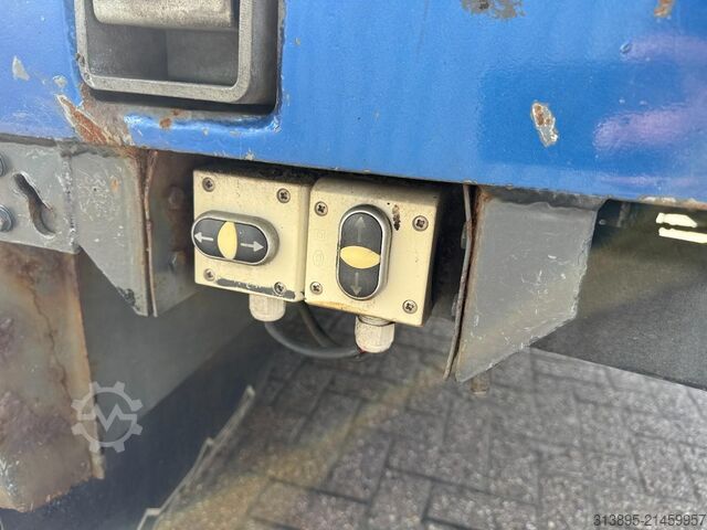 Semi low loader Nooteboom OSD-48-03L, Hef-, Liftdek, Double Ramps, Steeri...