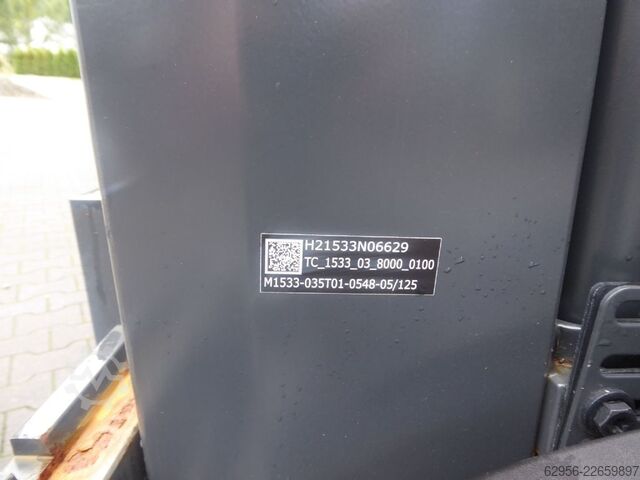 Electric 4-wheel forklift Linde E35L-01 förderfähig