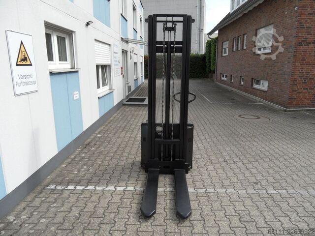 Hochhubwagen Jungheinrich AntOn PSM 1.2 - NEU - Lithium-Batterie