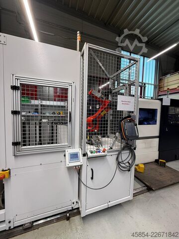HWACHEON Hi-TECH 230BL YSMC, year of manufacture 01_2020, internal number 231545 HWACHEON Hi-TECH 230BL YSMC