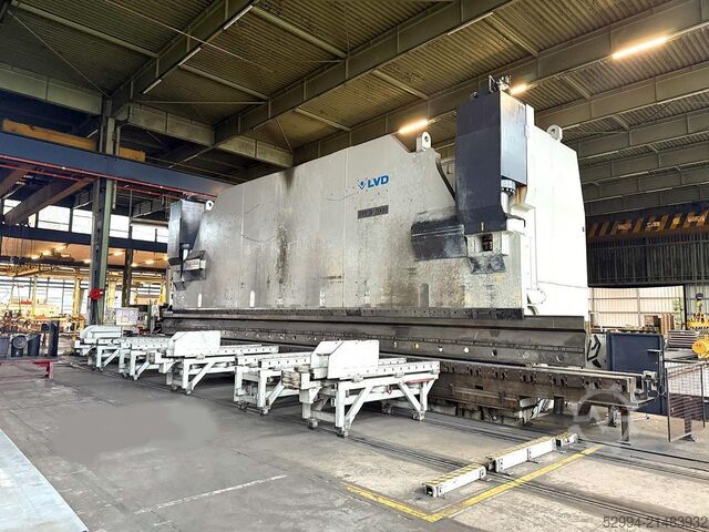 Hydraulische Abkantpressen LVD PPEB 2000 ton x 14 meter CNC