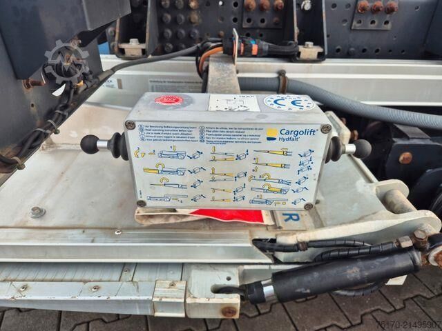 Fahrgestell mit Fahrerhaus Iveco Stralis AT190S31/FP CM BDF LBW unterfaltbar AHK