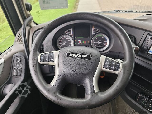 Fahrgestell mit Fahrerhaus DAF XF 480 6x2*4