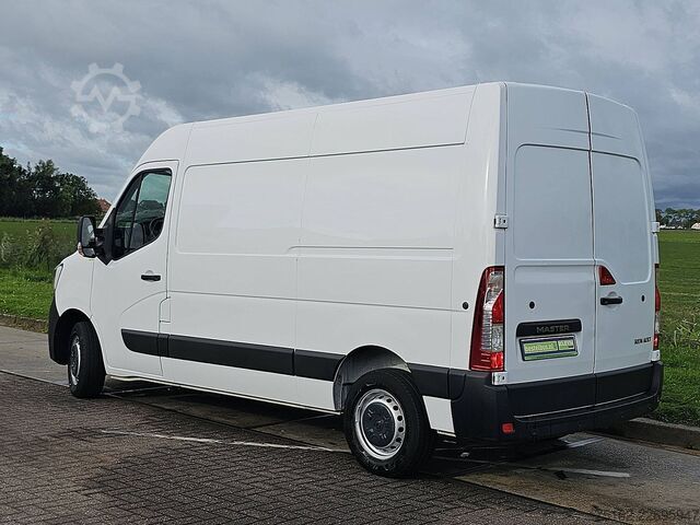 Hochdachkombi RENAULT MASTER 2.3 L2H2 Navi Airco Eur6