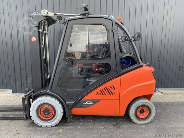 Treibgasstapler Linde H30T-02