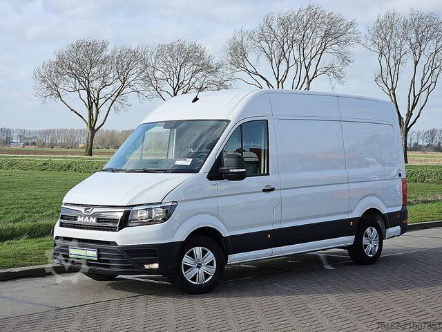 High-roof van MAN TGE 3.140 ac  EURO6 schade