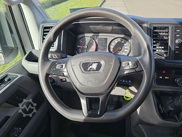 High-roof van MAN TGE 3.140 ac  EURO6 schade