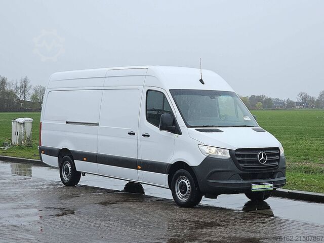 High-roof van MERCEDES-BENZ SPRINTER 317 L3H2 Maxi Mbux
