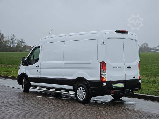 High-roof van FORD TRANSIT 2.0 L3H2 Navi AC Euro6!