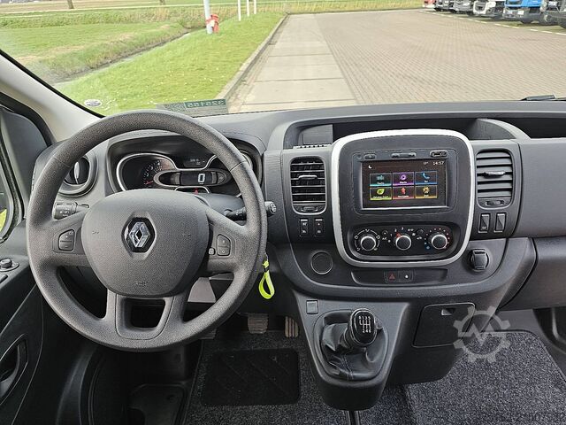 Hochdachkombi RENAULT TRAFIC 2.0 DCI L2H1 2xZijdeur Navi!