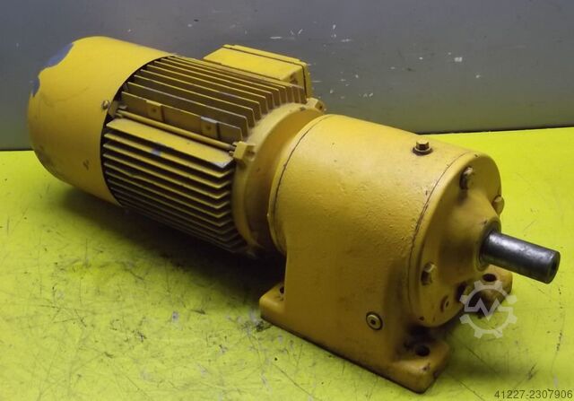 Gear motor 0.35/1.3 kW 16/65 rpm SEW-EURODRIVE R60DT100LS8/2B
