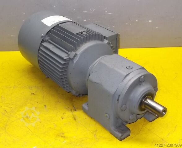 Gear motor 1.1 kW 97 rpm SEW Eurodrive R43DT90S4BMG/HF/TF