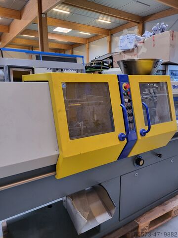 300/050 Unilog 4000 BATTENFELD