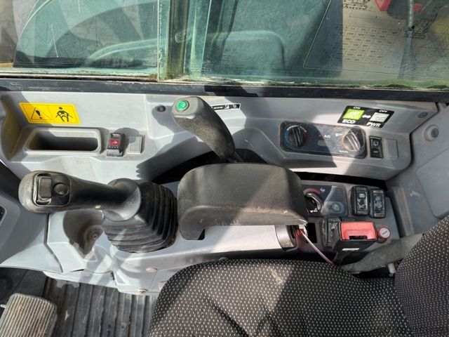 Minibagger KUBOTA KX080-4 / ZSA / 3 x Löffel / VAH / Deutsch