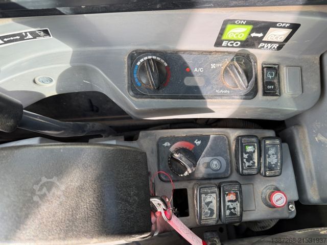 Minibagger KUBOTA KX080-4 / ZSA / 3 x Löffel / VAH / Deutsch