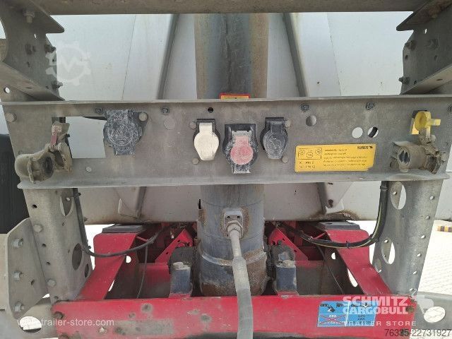 Kipper Auflieger Schmitz Cargobull Tipper Steel half pipe body 24m³