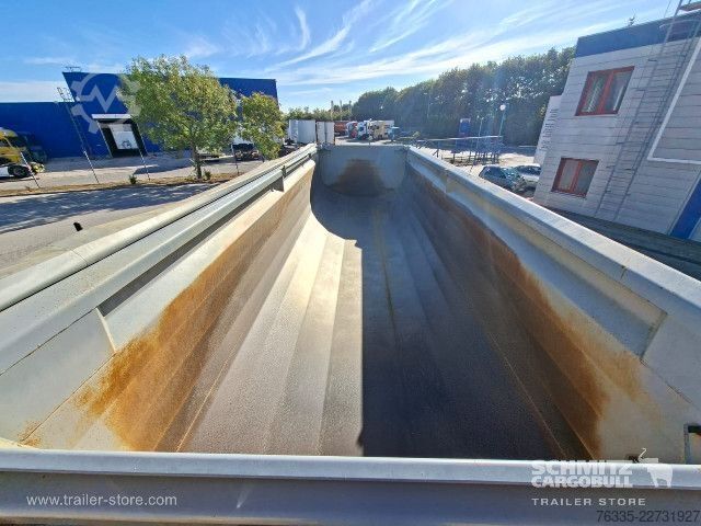 Kipper Auflieger Schmitz Cargobull Tipper Steel half pipe body 24m³