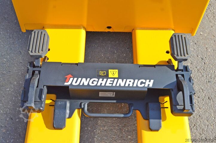 Niederhubwagen Jungheinrich EJE 225