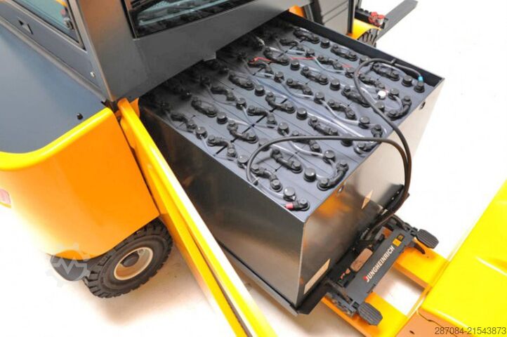 Niederhubwagen Jungheinrich EJE 225