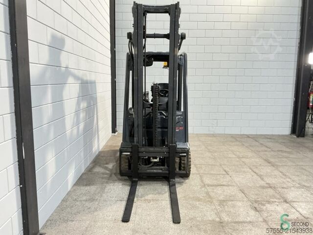 Gabelstapler Linde E16-02