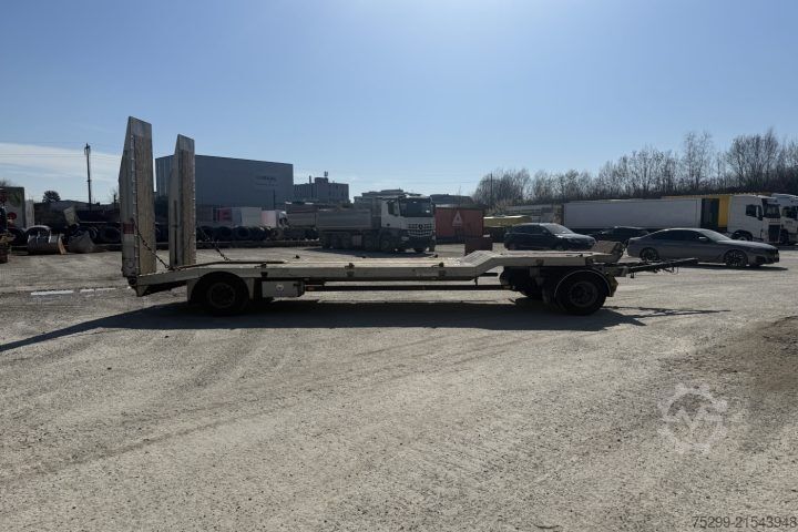 Low loader trailer Schwarzmüller AZ Tieflader / Swiss-Vehicle