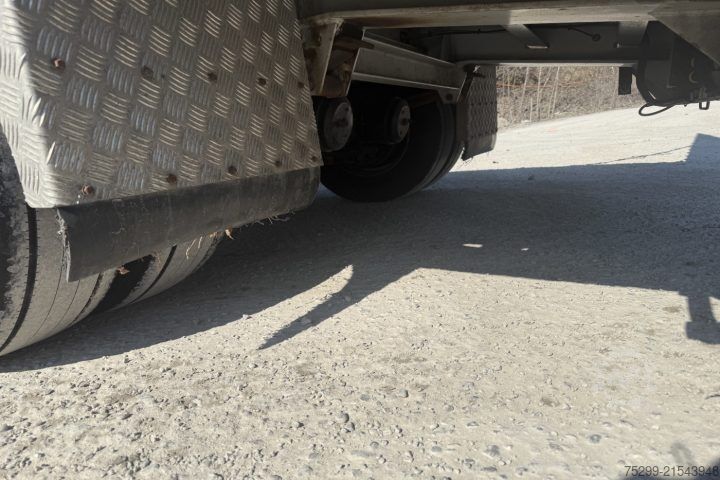 Low loader trailer Schwarzmüller AZ Tieflader / Swiss-Vehicle