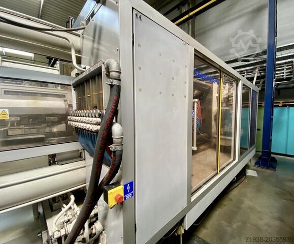 Injection molding machine KraussMaffei KM 800-5000 MC