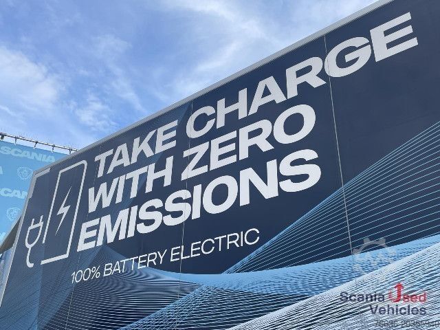 Box truck Scania 25P BEV B4x2NA ELECTRIC TAIL LIFT 2.5T 760X250X264