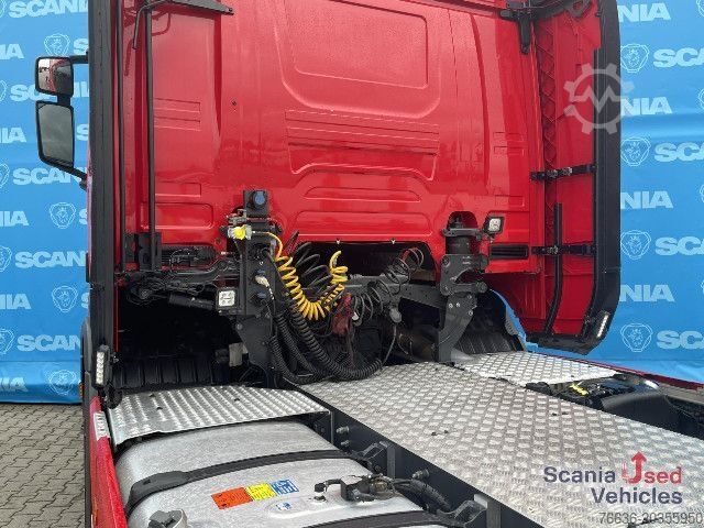 Standard tractor unit Scania R 450 A4x2NA RETARDER LED NAVI PARK AIRCO PTO