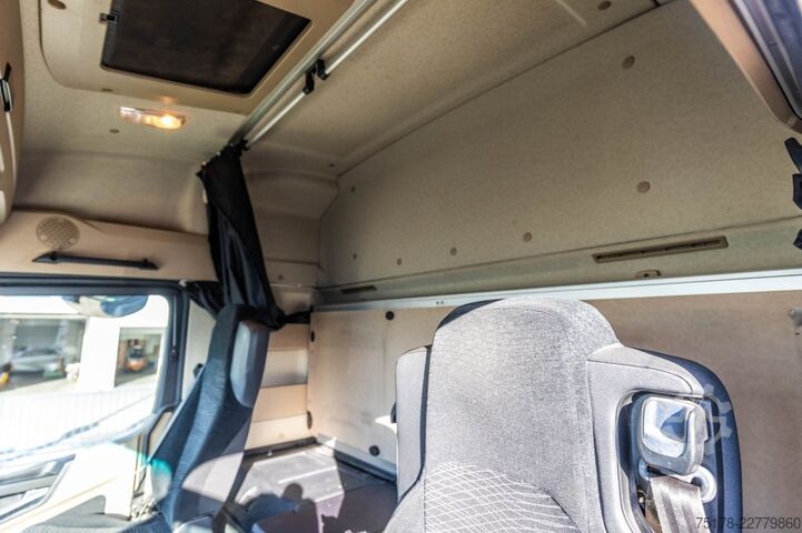 Fahrgestell mit Fahrerhaus Mercedes-Benz ACTROS 2548