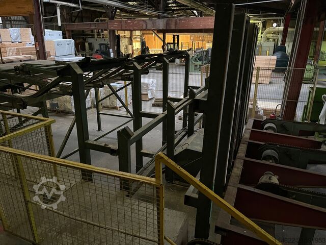 Mechanisierung der Hobelei mit Stapelanlage JONAB 